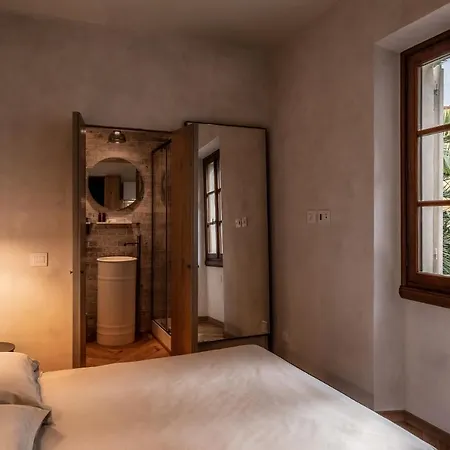 Oltrarno 1881 Apartment Florence